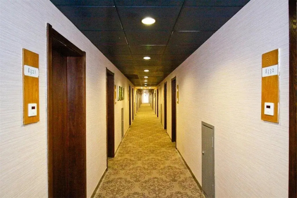 7+1 Business Hotel Hefei