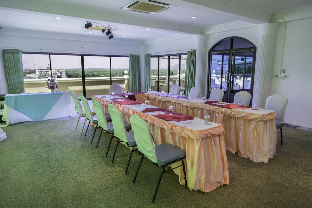 Crystal Hotel Krabi