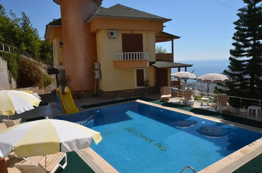 Luxury 5 Bedroom Villa With Communal Pool, Alanya Villa 1038
