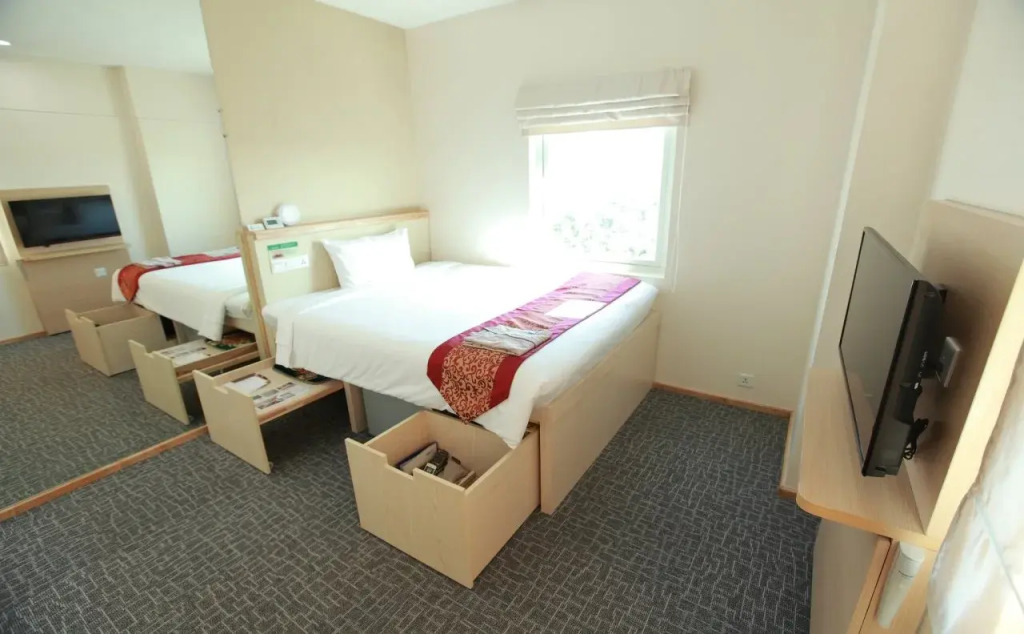 Super Hotel Yangon Kanbar Aye Road