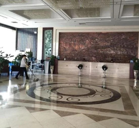 Baiyin Hotel