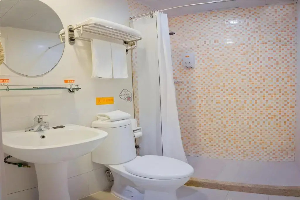 Home Inn (Xiamen Convention & Exhibition Center Lianqian West Road)