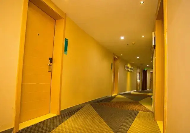 City Comfort Inn Huanggang Macheng City Macheng Square