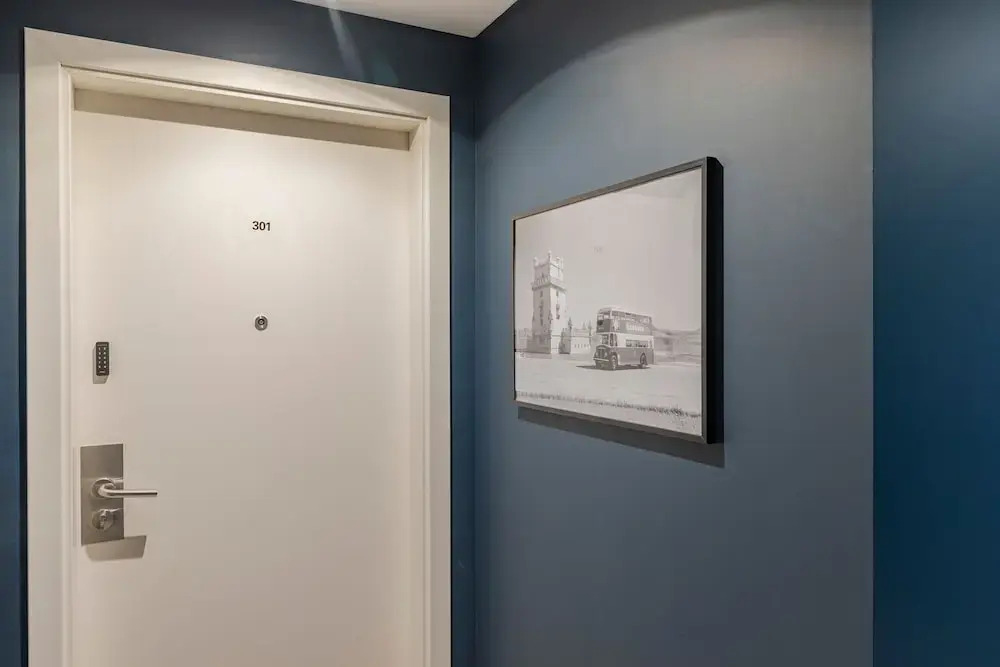 Ando Living - Augusta House