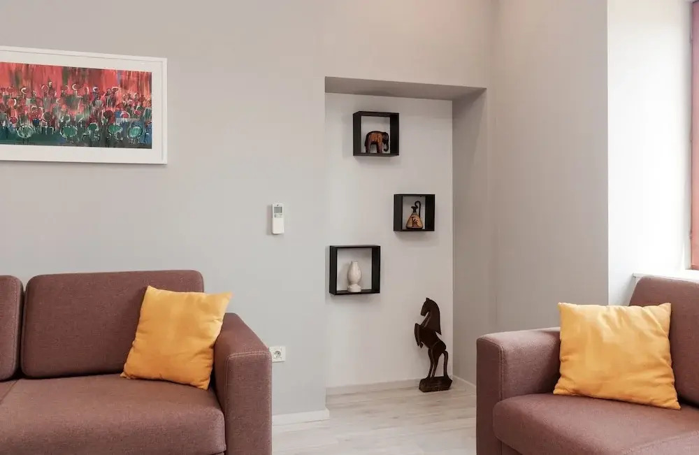 Ravelin Apartments