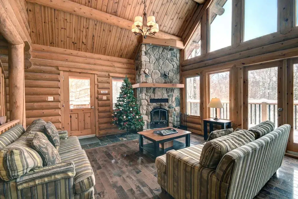 Chalet Lakota