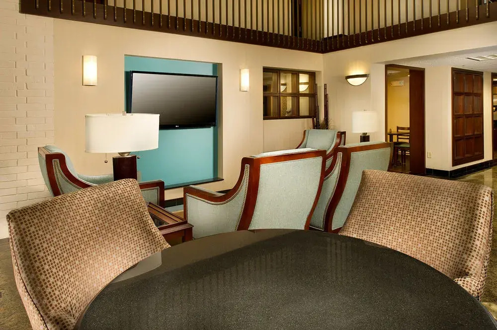 Drury Inn & Suites Kansas City Stadium- Kansas City