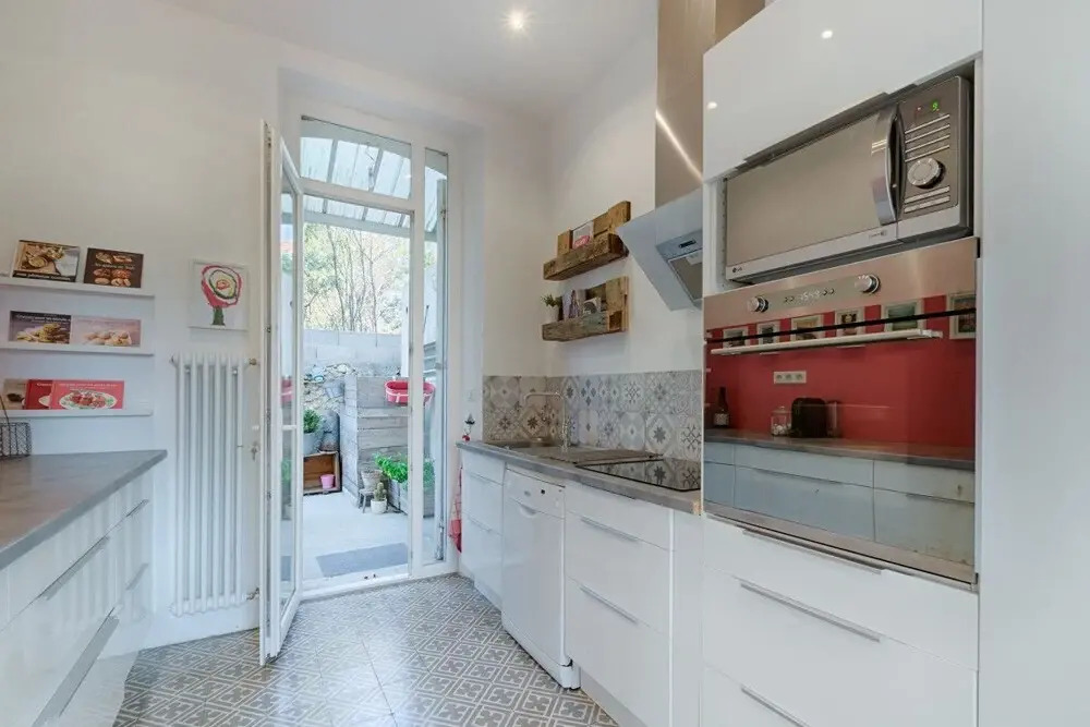 Charming Modern and Comfortable Villa-pool