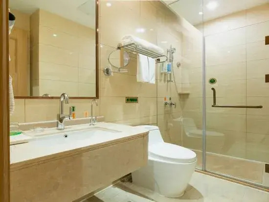 Vienna Hotel (Jinan Railway Station)