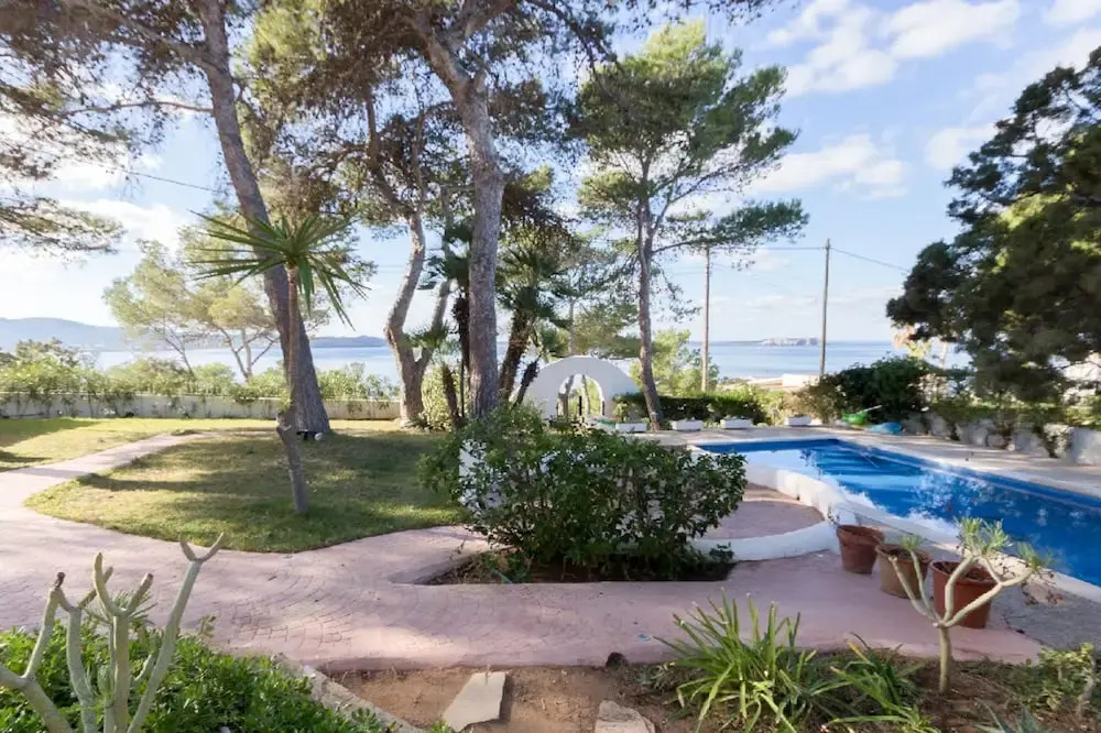 Casa Negret with panoramic Sunset views