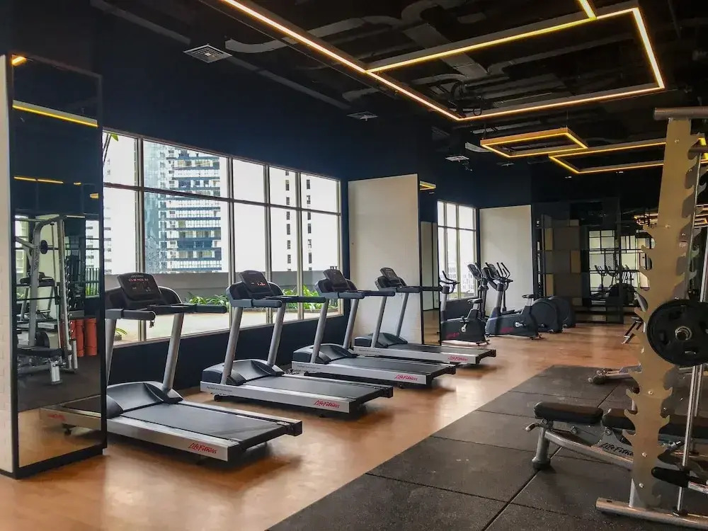 Restful And Comfortable Studio At Ciputra World 2 Apartment