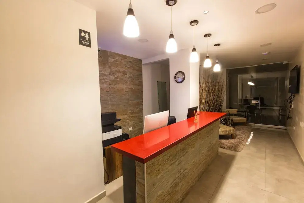 Hotel Mayales Plaza
