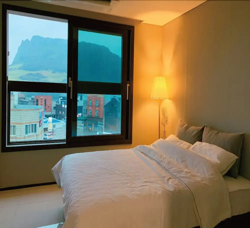 Living in Jeju