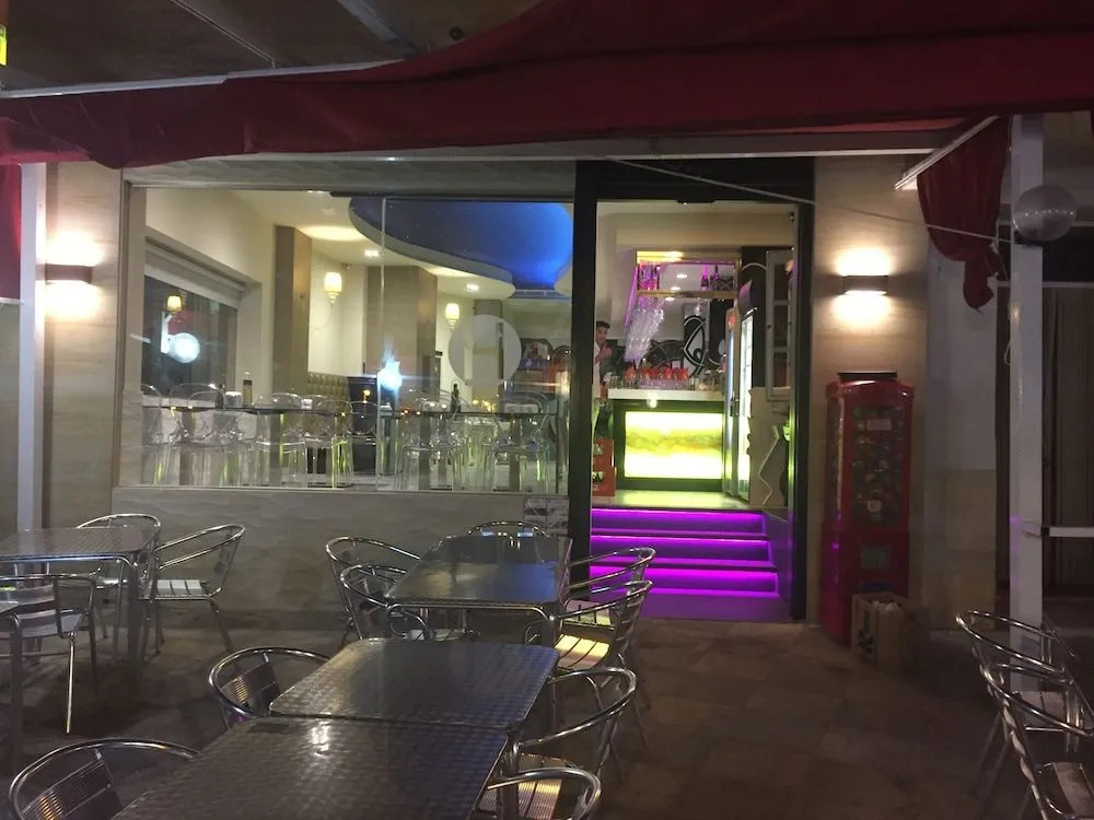 HOSTAL COSTA SOL