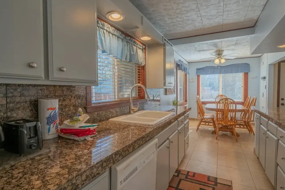 Cougar Cottage