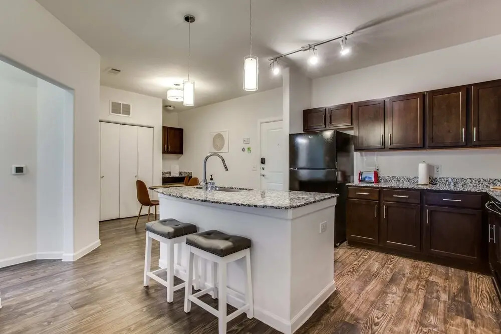 CozySuites at Pflugerville