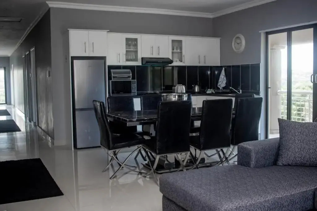CONDO VILLAS ON MARINE DRIVE