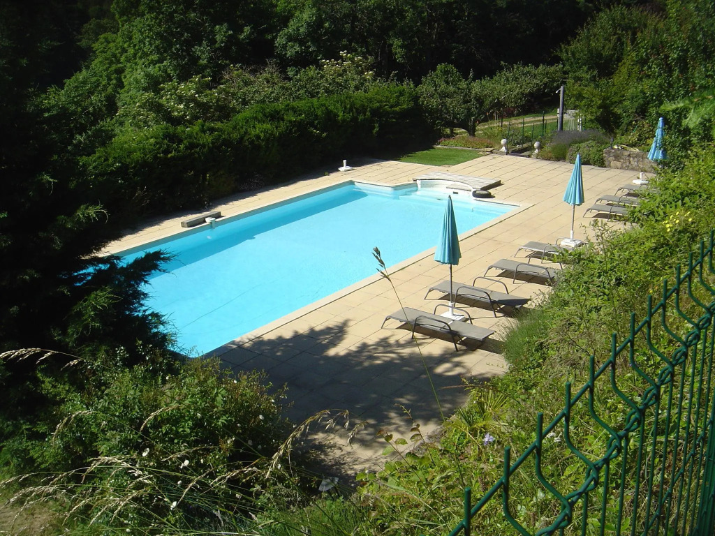 Beautiful Apartment in Saint-Prix with Swimming Pool