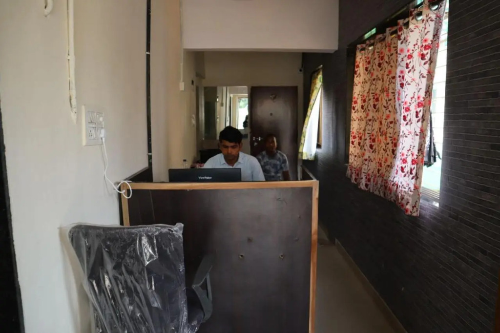 Indigo Room Sharing Dormitory - Near International Airport