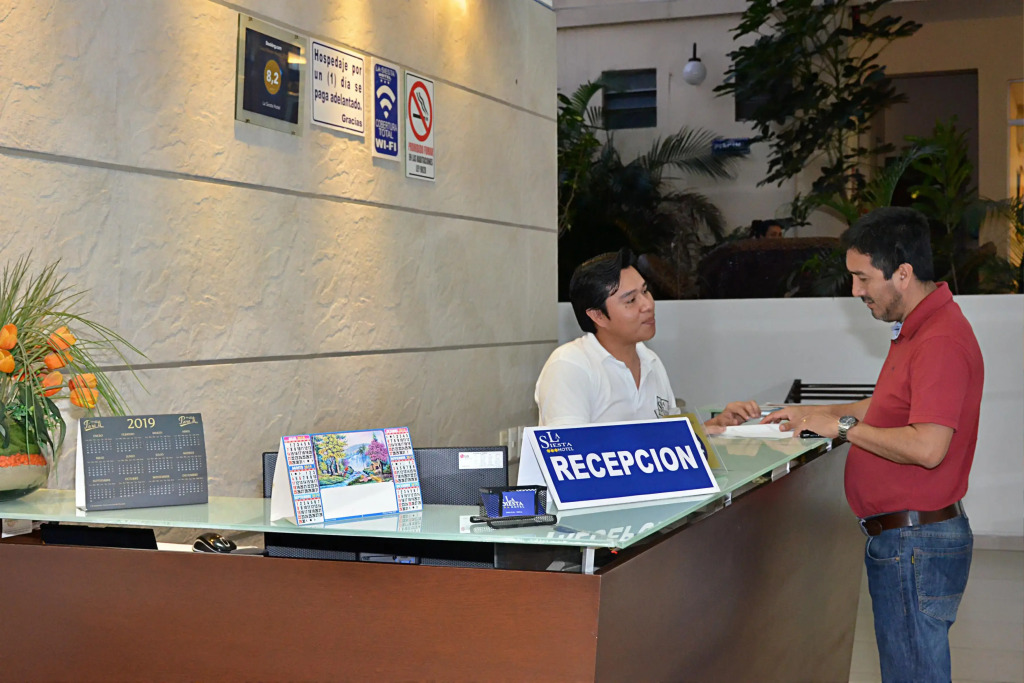 La Siesta Hotel