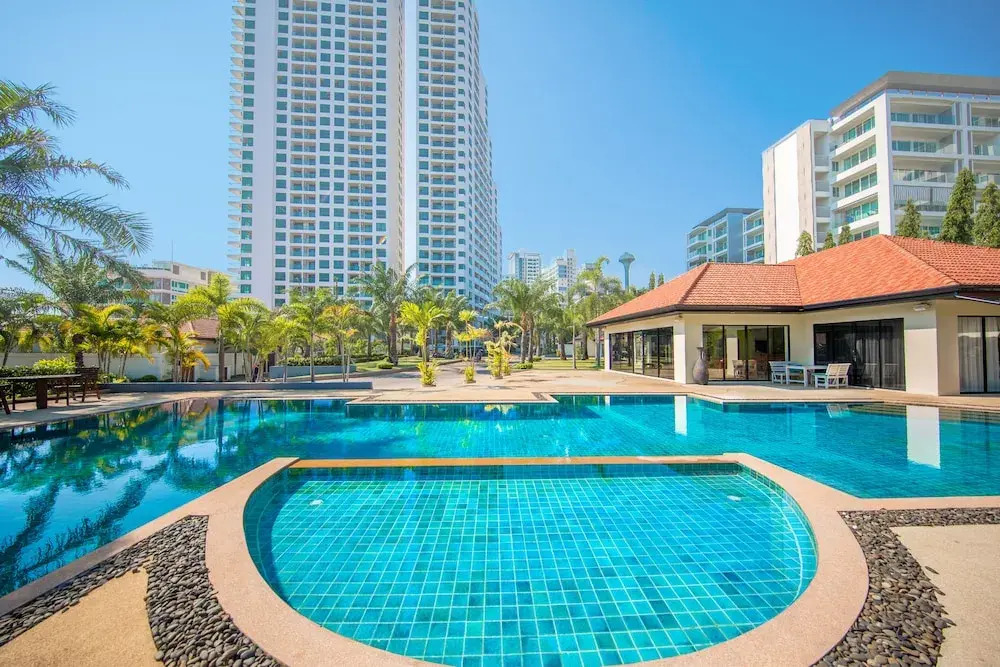 Private Beach Majestic Pool Villa Pattaya