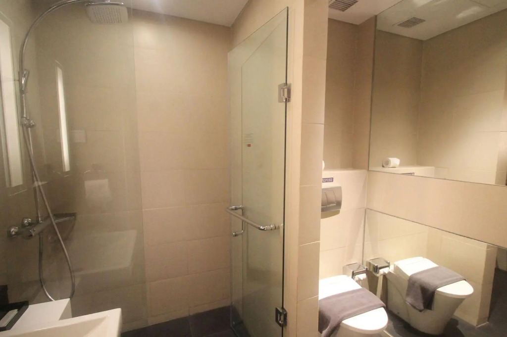 Luxury Apartment By Mediapura