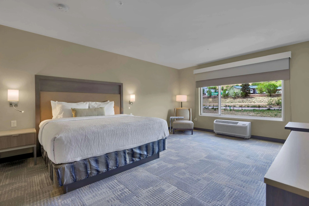 Best Western Plus Fillmore Inn & Suites