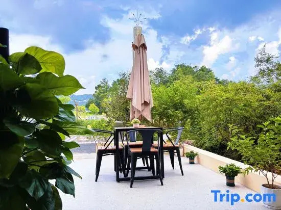 Yue Yunjing | SUNNY HOUSE Vacation Apartment (Libo Xiaoqikong East Gate Ticket Hall)