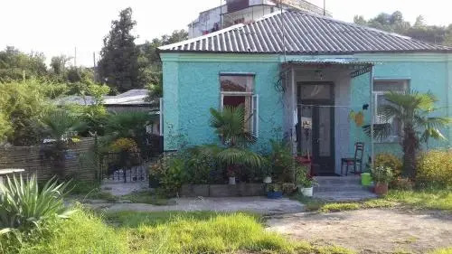 Room In 150M From Beach