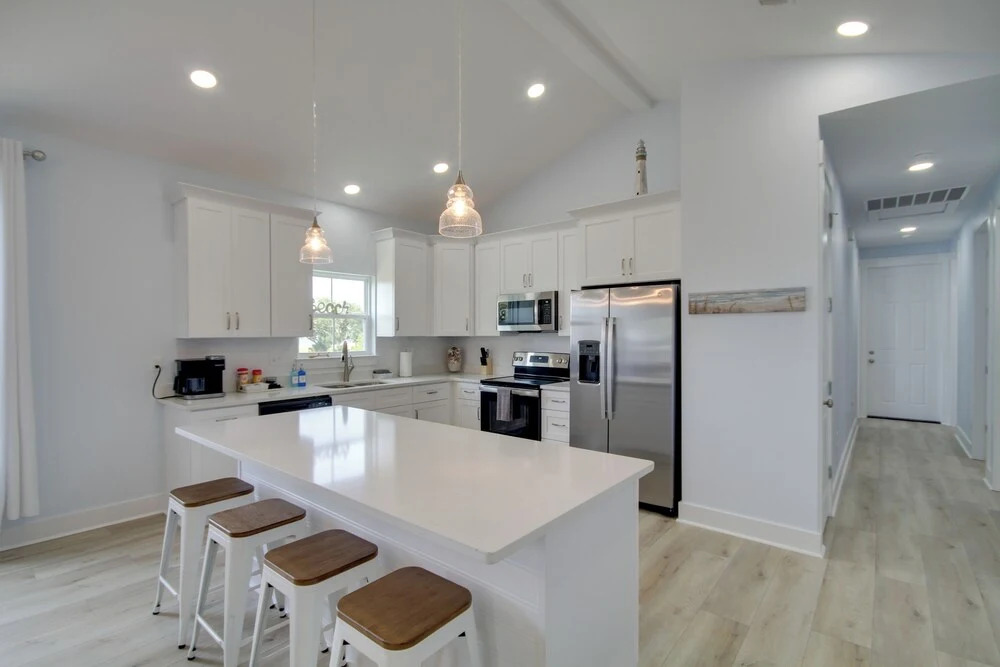 Sunny Gulfport Vacation Rental: Walk to Beaches!