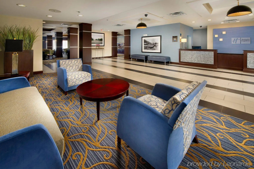 Holiday Inn Express - Tullahoma by IHG