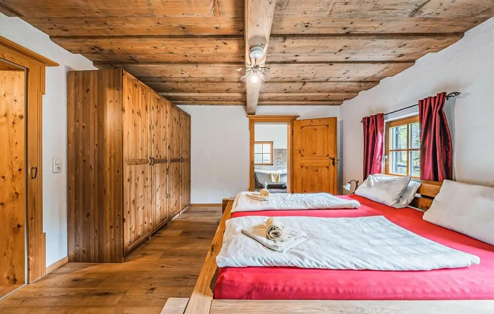 Stunning Home in Bad Goisern With Wifi and 3 Bedrooms
