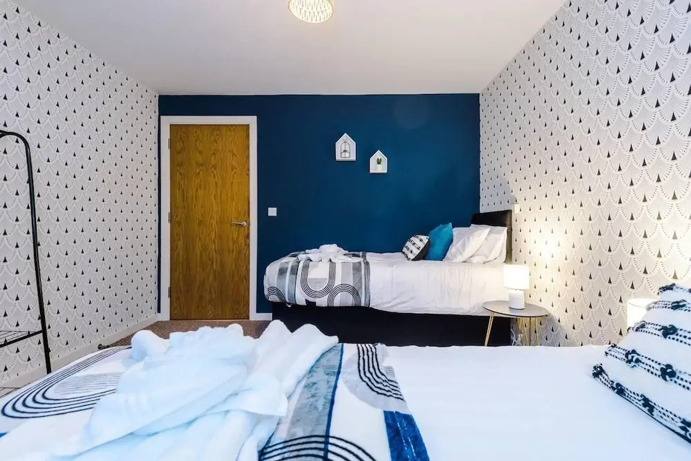 Impeccable 2-bed Apartment in Liverpool