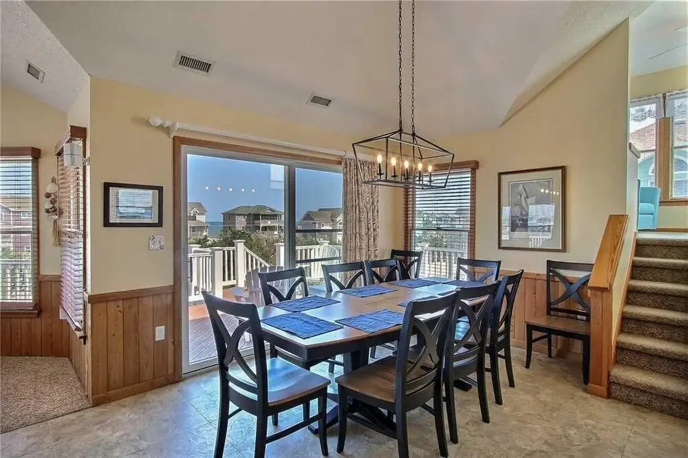 Surfs Inn #35 5 6 Br Home