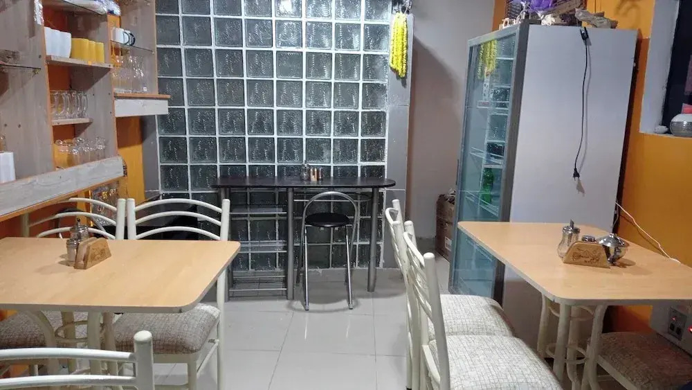 Hotel DGloria Churin
