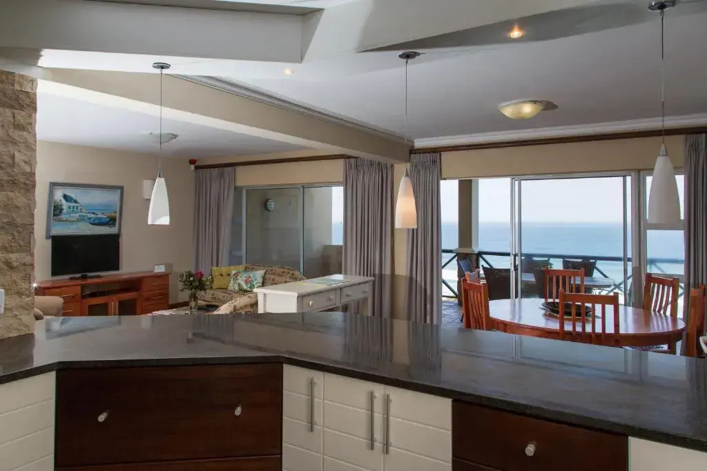 180 Degree Ocean View - Seagull Villa in Brenton on the Rocks