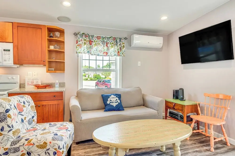 2 Mi to Moody Beach, Amenity Access: Wells Getaway