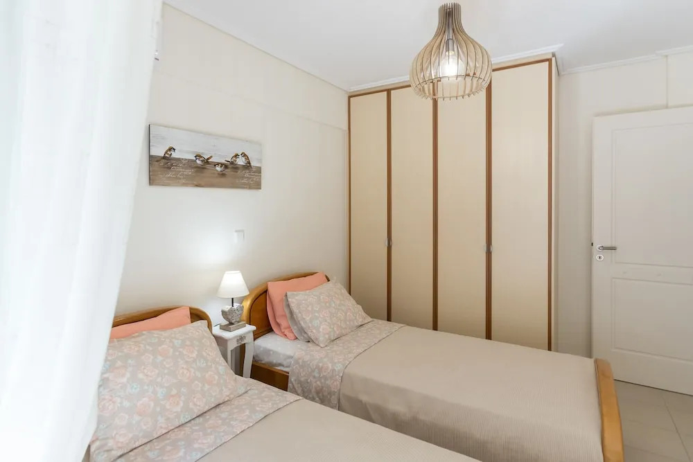 New stylish apartment with Sea View