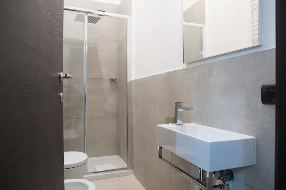 Bespoke Roma Suites