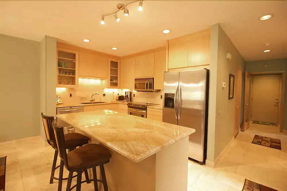 Eaglewood Condominium 8