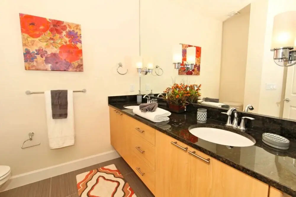 17413pa 3 Bedroom Townhouse