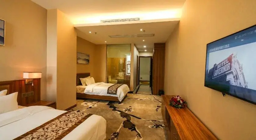Irvine Holiday Hotel