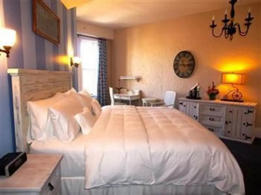 Patterson Inn