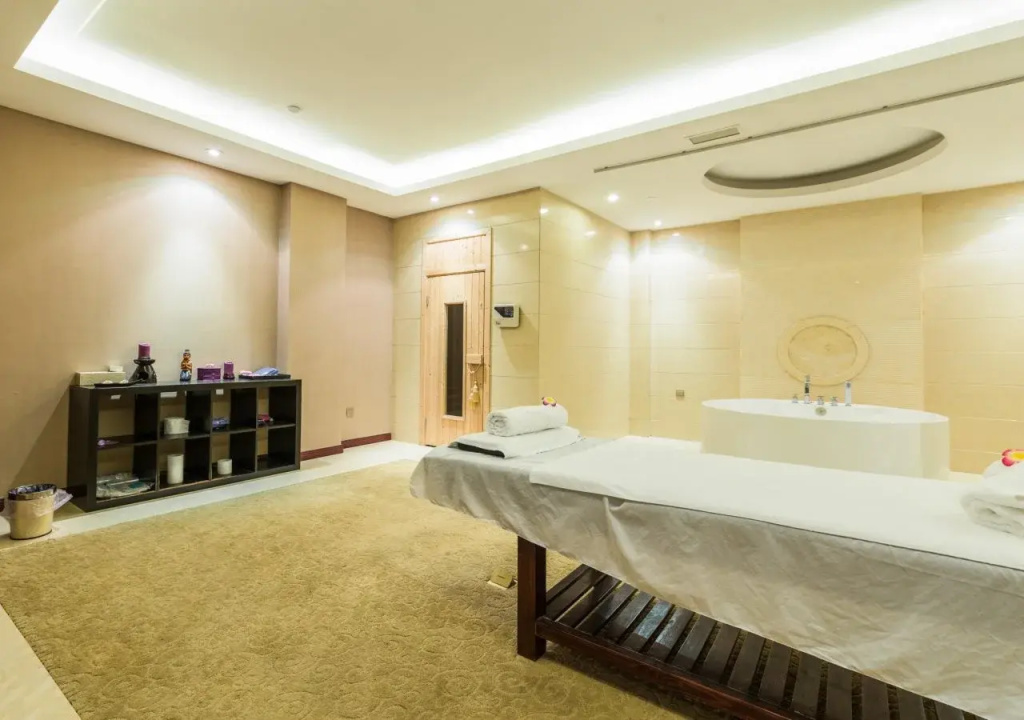 Regal Plaza Hotel & Residence