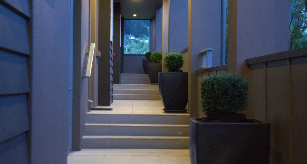 Clear Ridge Apartments