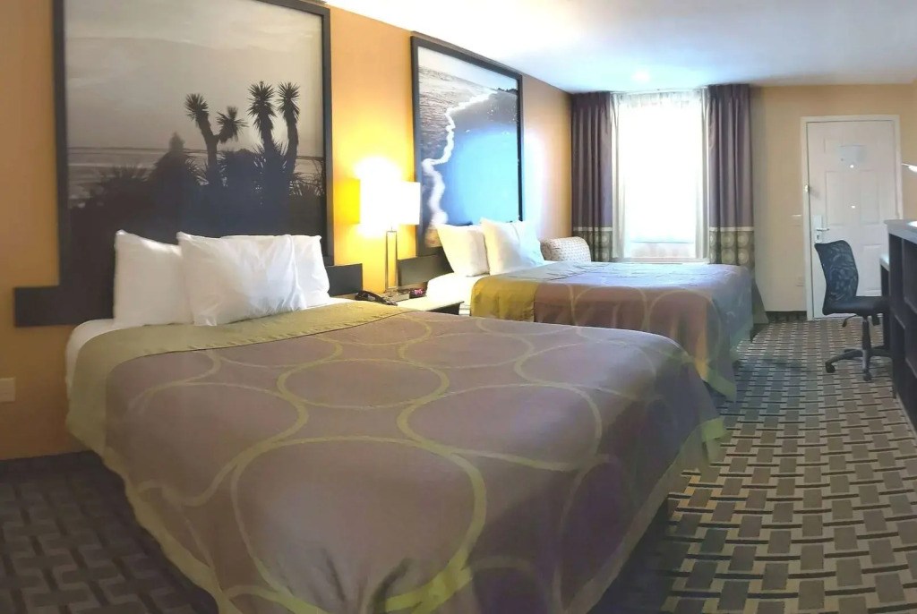 Platinum Inn