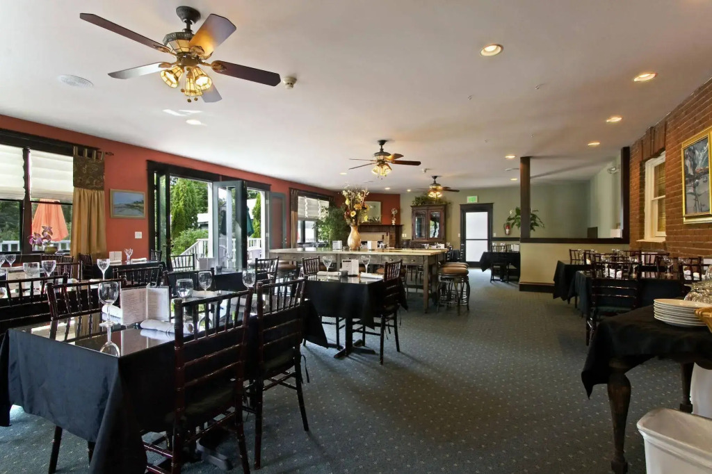 Greenbriar Inn