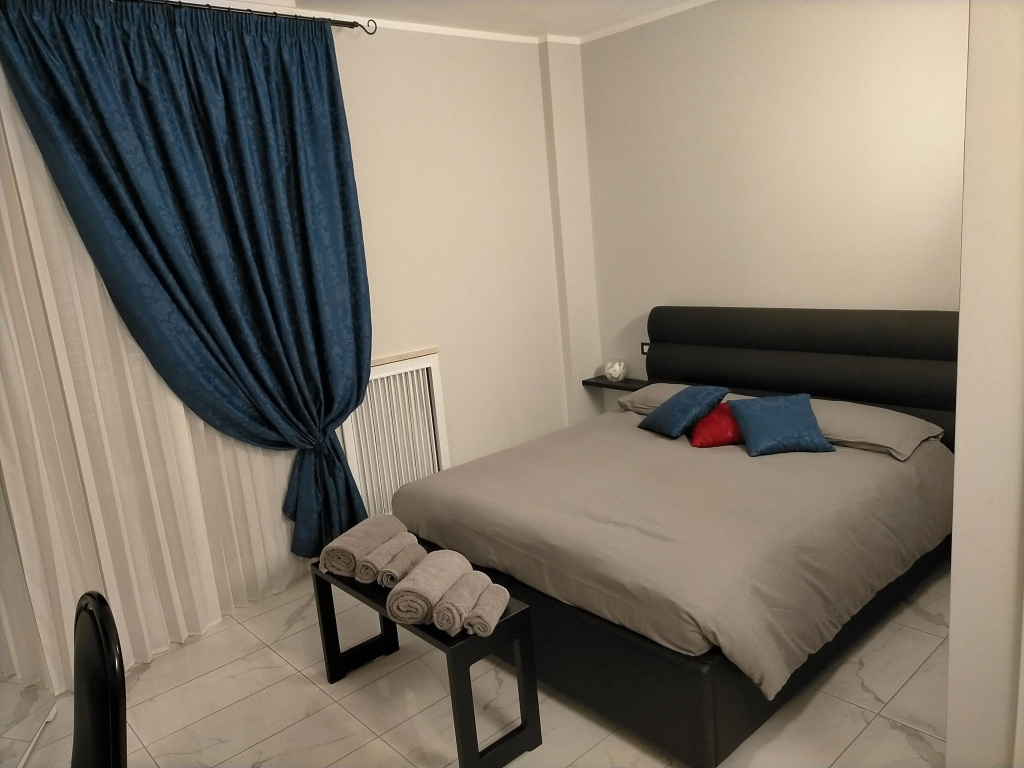 Flats4rent Mameli 140