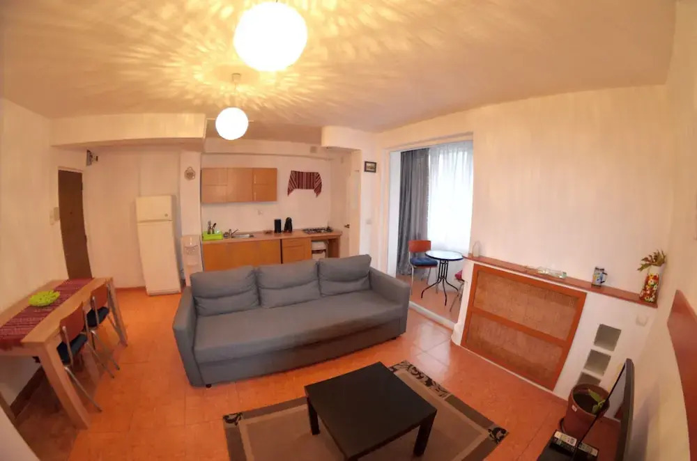 Ultra Central Old Town Apartments