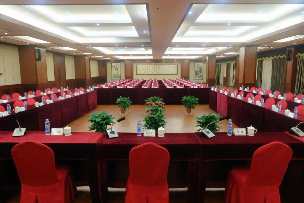 Yuxia International Hotel